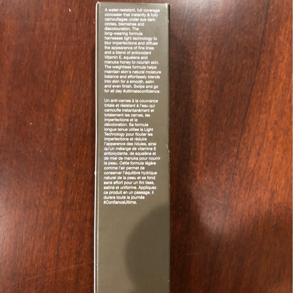BECCA Ultimate Coverage Longwear Concealer In Banana New In Box 💯 Authentic! - Picture 9 of 13